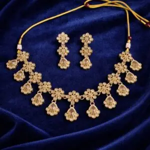 Gold choker necklace set